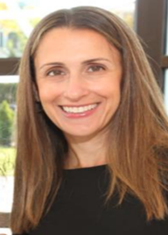 Picture of Renea Ashkenazi smiling 
