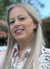 Picture of Zahava Hurwitz smiling